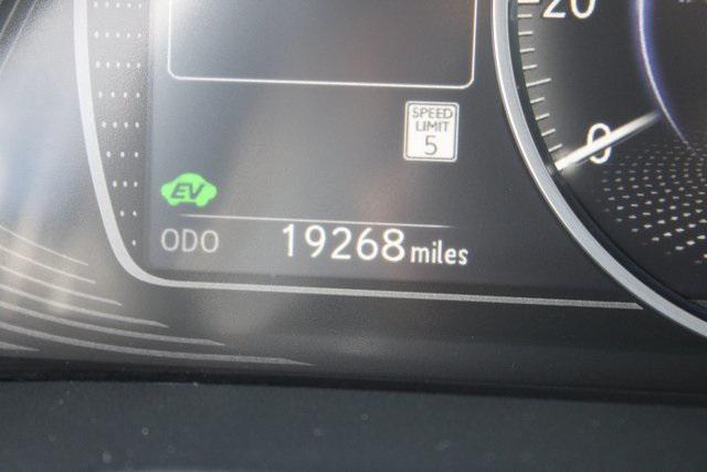 used 2024 Lexus ES 300h car, priced at $38,988