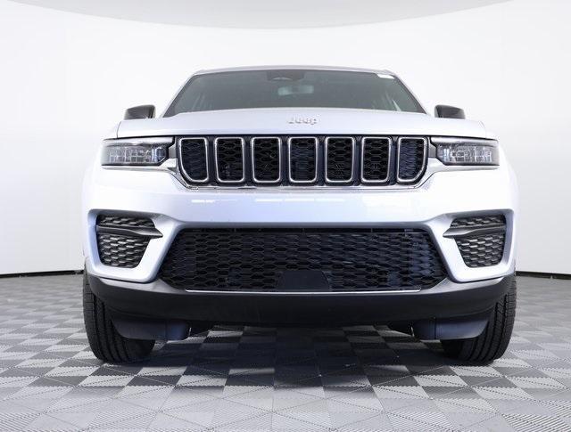 new 2024 Jeep Grand Cherokee car, priced at $34,672