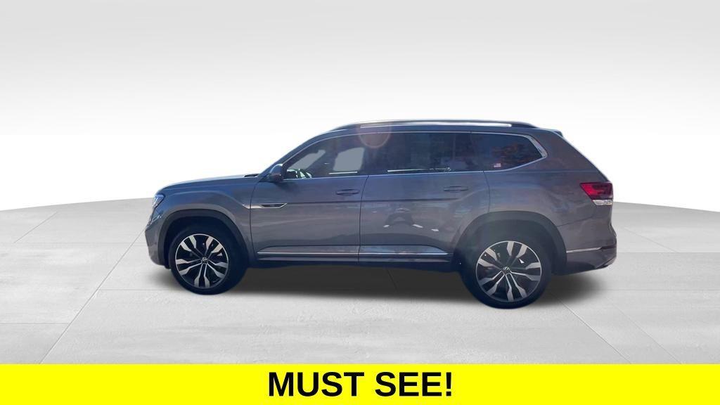 used 2022 Volkswagen Atlas car, priced at $30,000