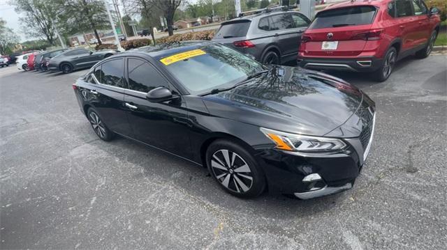 used 2019 Nissan Altima car, priced at $19,000