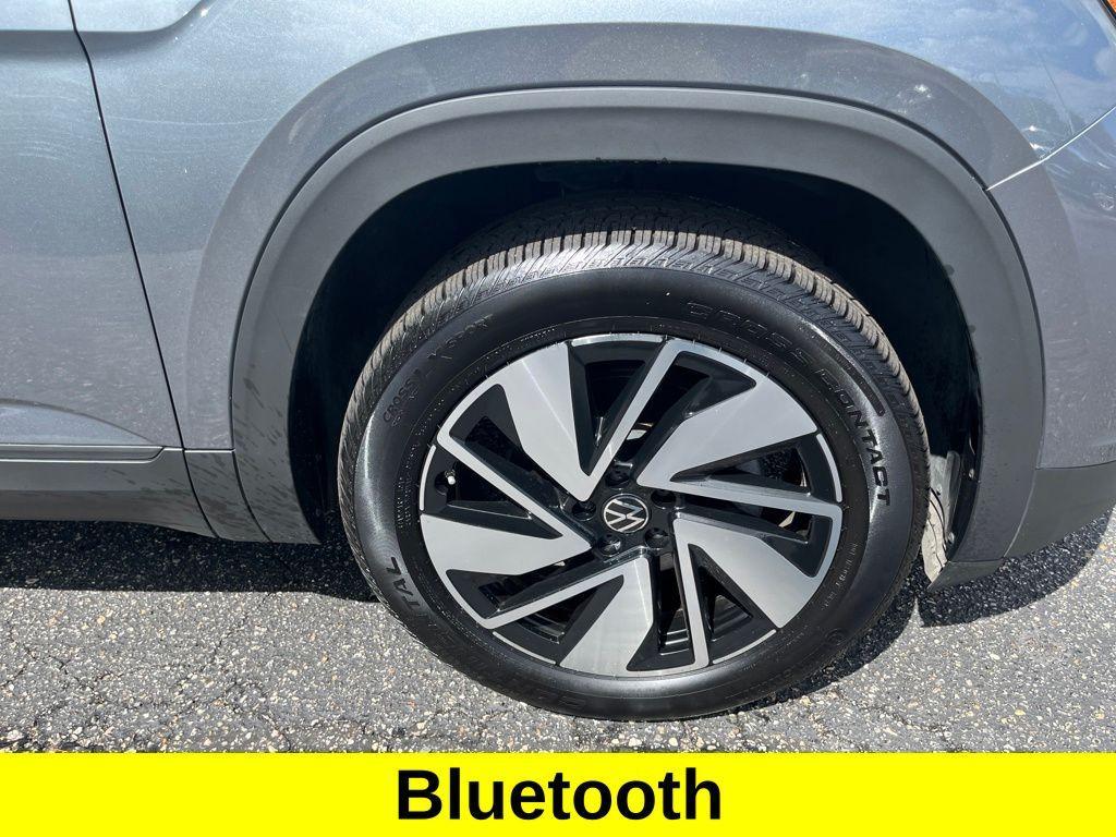 used 2024 Volkswagen Atlas car, priced at $31,286
