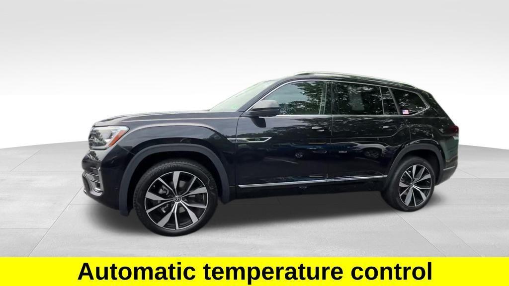used 2024 Volkswagen Atlas car, priced at $41,138