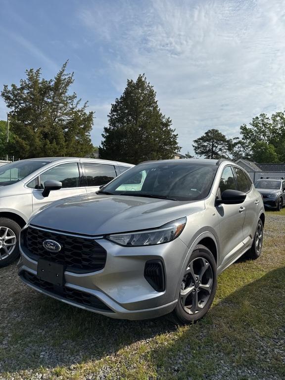 used 2024 Ford Escape car, priced at $24,500