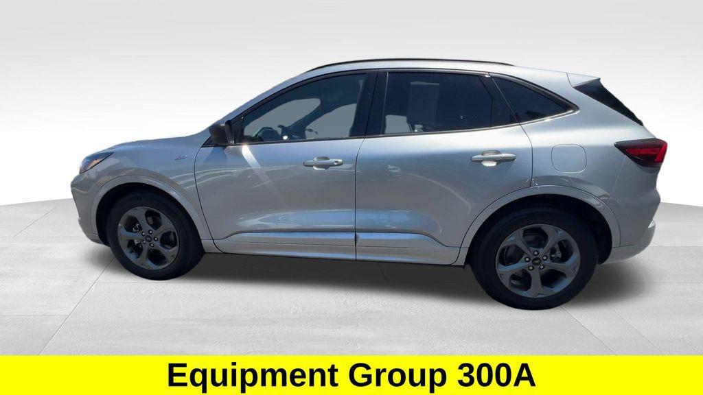 used 2024 Ford Escape car, priced at $24,900