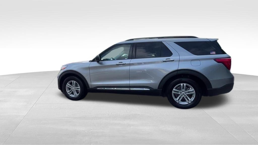 used 2024 Ford Explorer car, priced at $31,552
