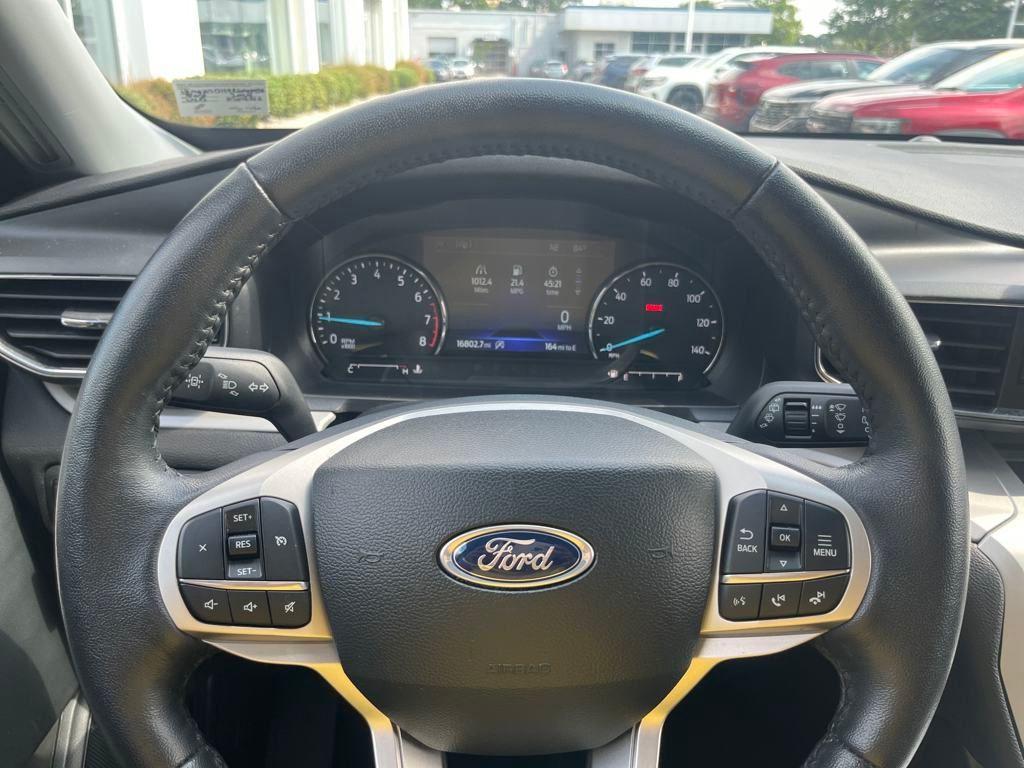 used 2024 Ford Explorer car, priced at $31,552