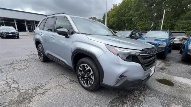 new 2025 Subaru Forester car, priced at $32,002