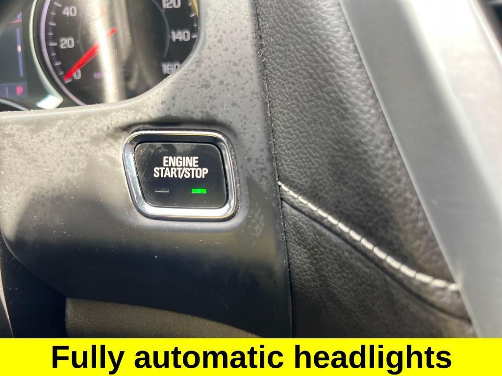 used 2022 GMC Acadia car, priced at $29,300