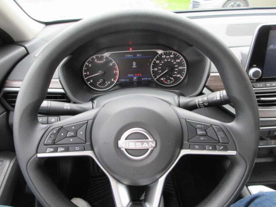 used 2024 Nissan Altima car, priced at $19,990