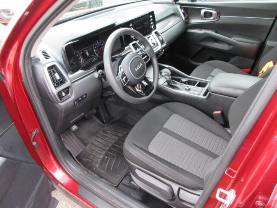 used 2022 Kia Sorento car, priced at $22,988
