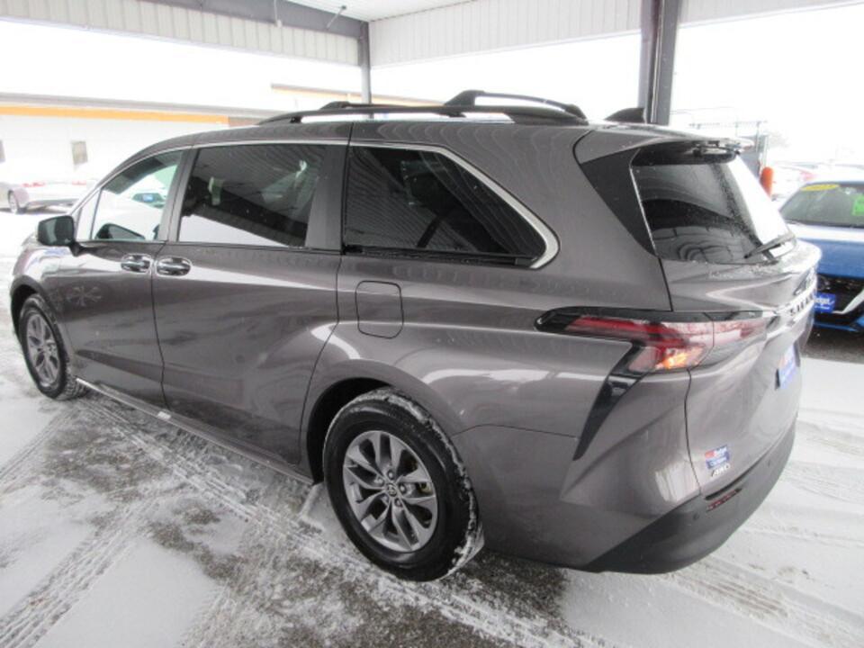 used 2023 Toyota Sienna car, priced at $42,490