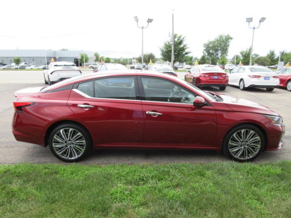 used 2024 Nissan Altima car, priced at $23,988