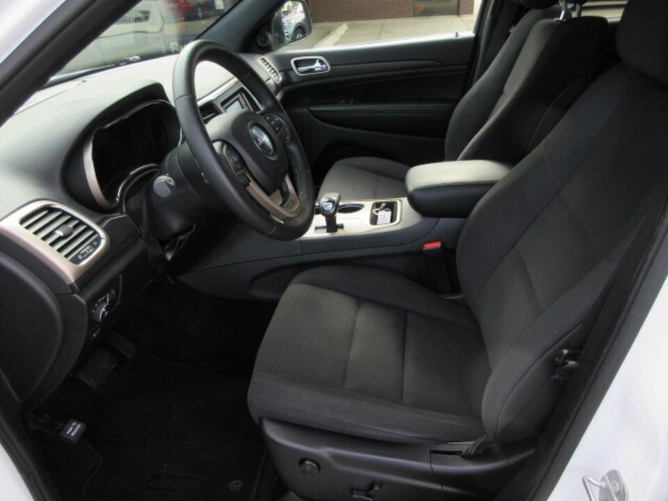 used 2015 Jeep Grand Cherokee car, priced at $9,990