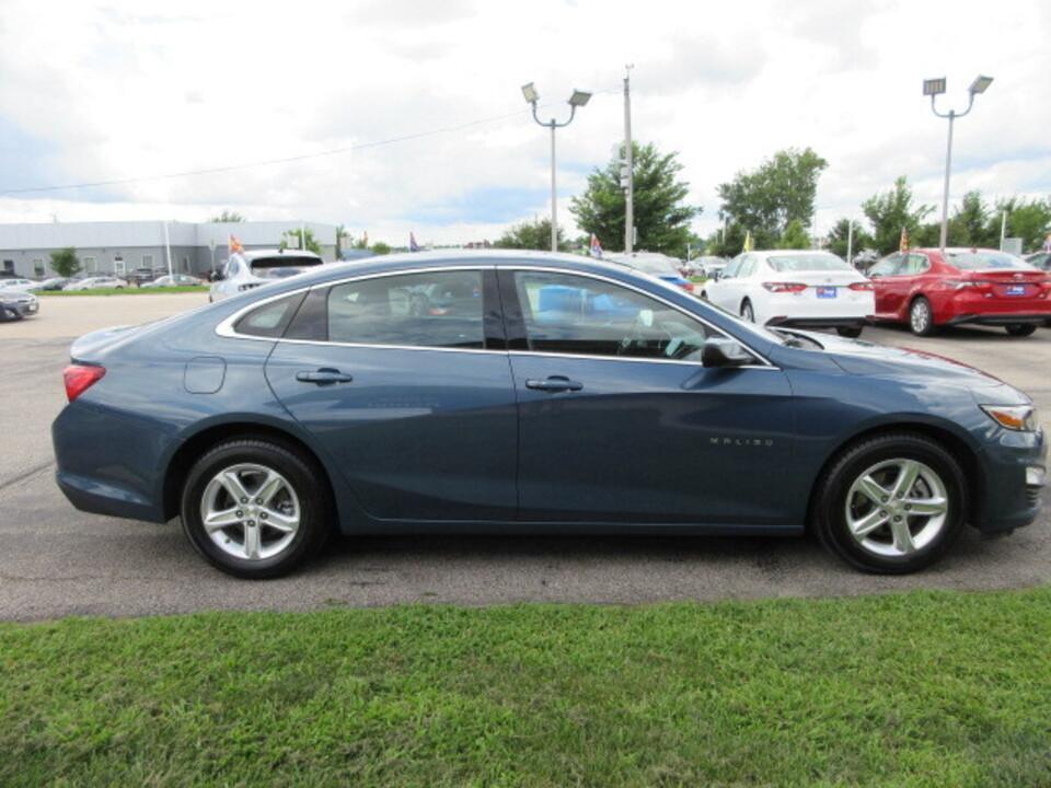 used 2024 Chevrolet Malibu car, priced at $19,490
