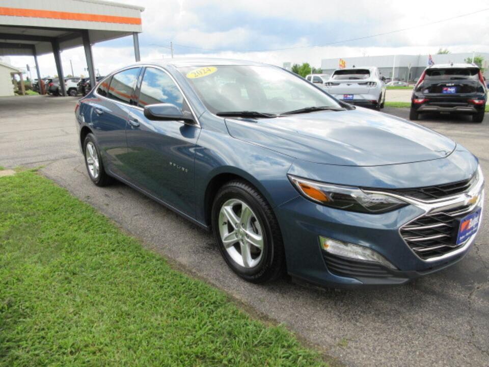 used 2024 Chevrolet Malibu car, priced at $19,490