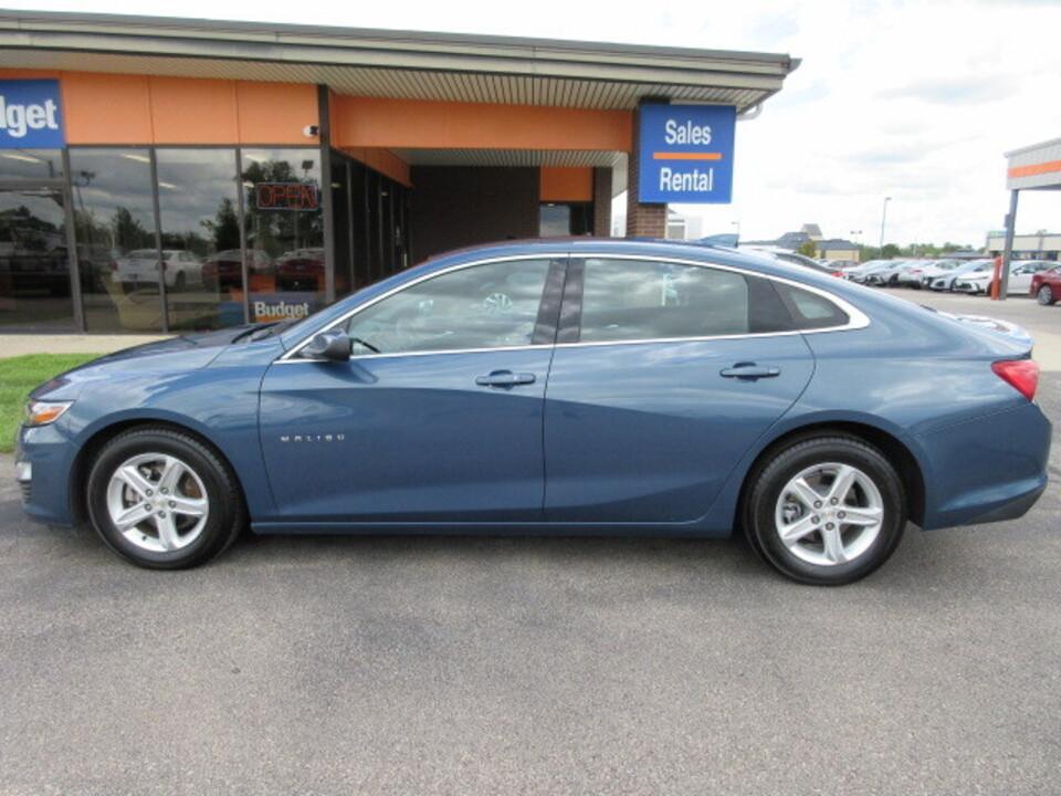 used 2024 Chevrolet Malibu car, priced at $19,490