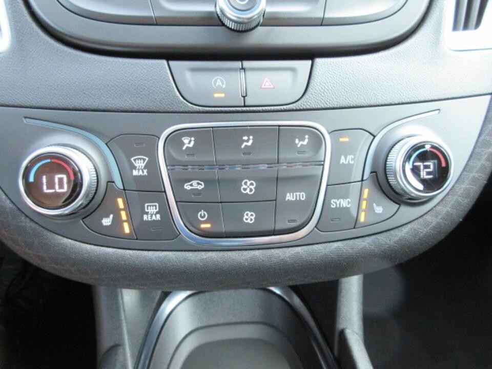 used 2024 Chevrolet Malibu car, priced at $20,290
