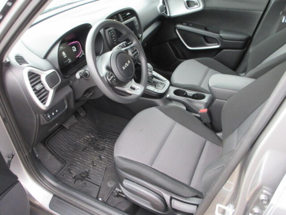 used 2024 Kia Soul car, priced at $17,488