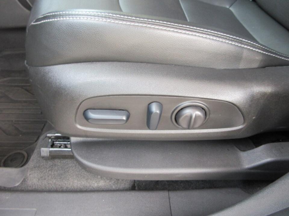 used 2024 GMC Terrain car, priced at $25,990