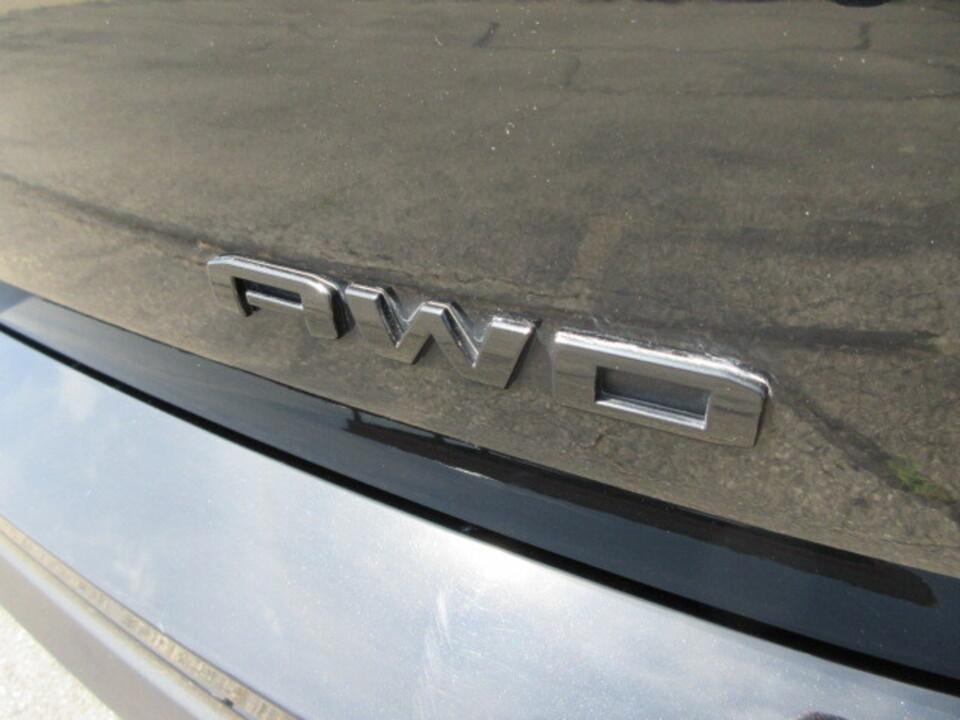 used 2024 GMC Terrain car, priced at $25,990