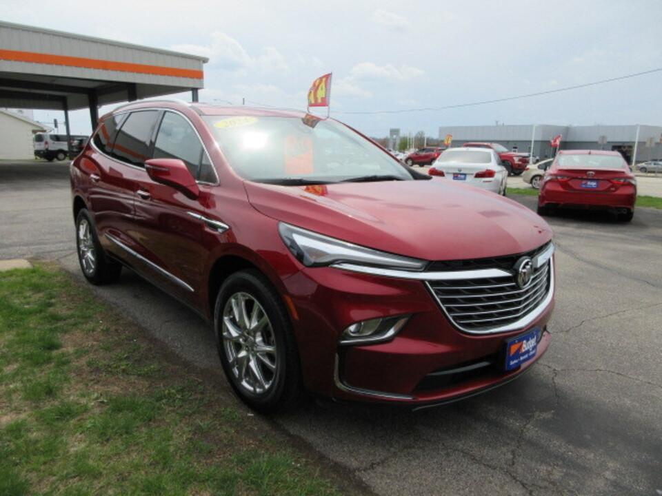 used 2024 Buick Enclave car, priced at $36,490