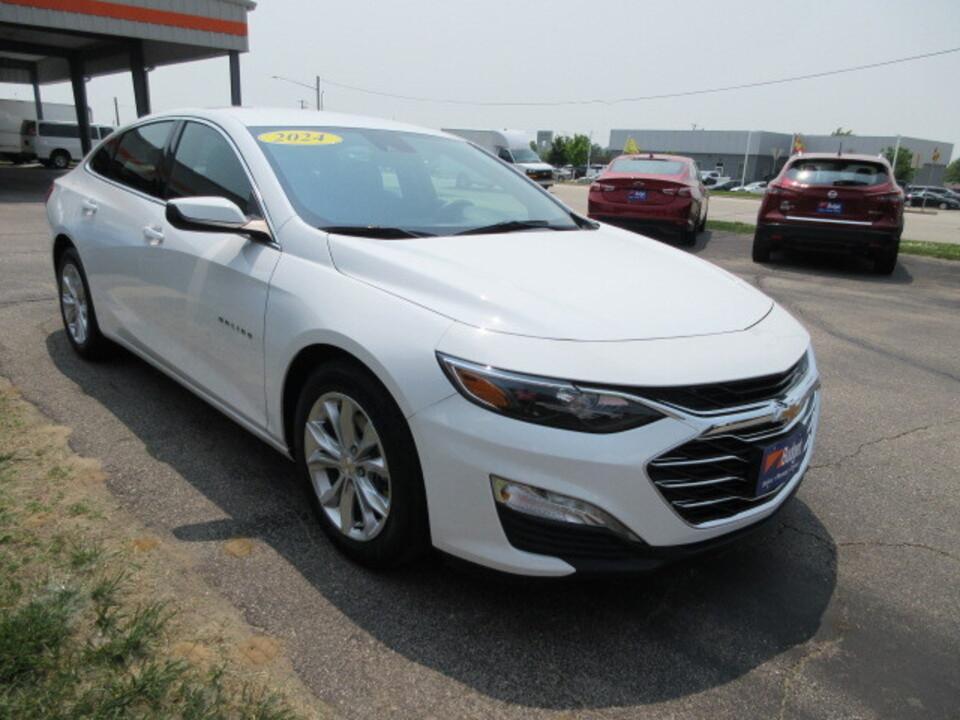 used 2024 Chevrolet Malibu car, priced at $19,990