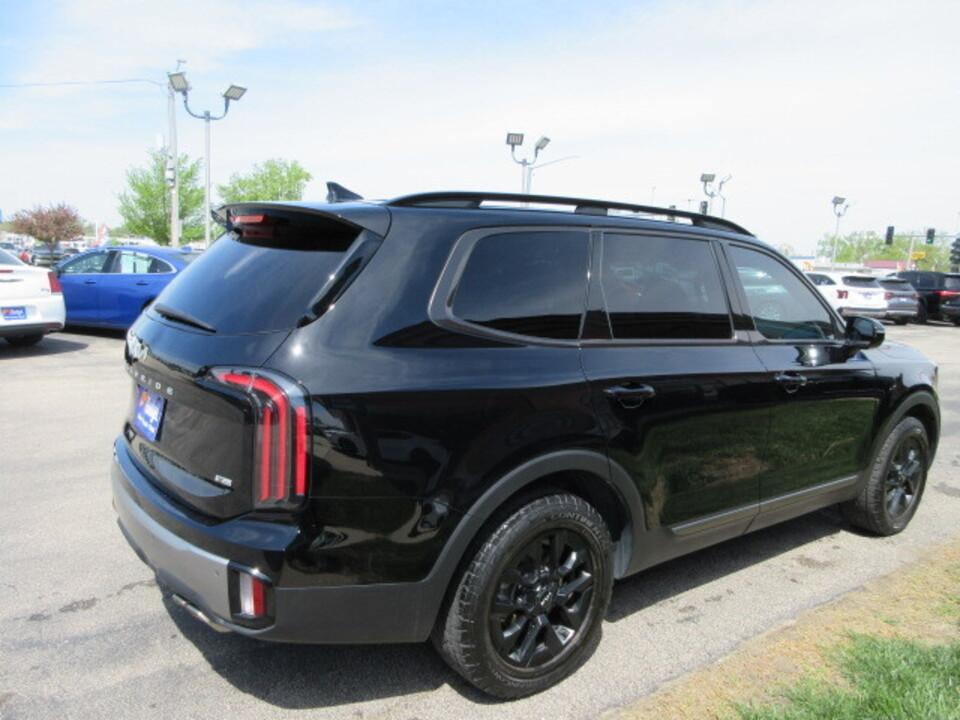 used 2023 Kia Telluride car, priced at $39,290