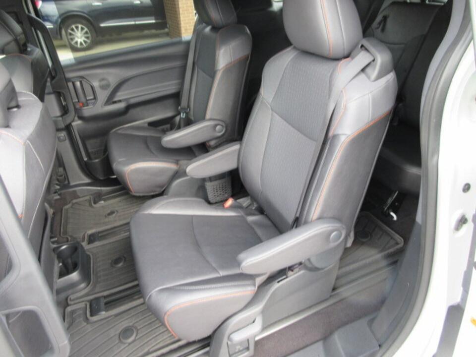 used 2024 Toyota Sienna car, priced at $45,990