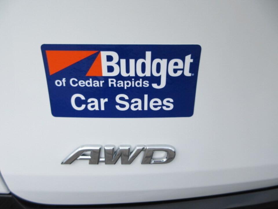 used 2024 Toyota Sienna car, priced at $45,990