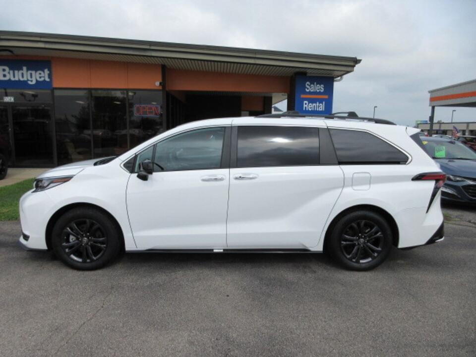 used 2024 Toyota Sienna car, priced at $45,990