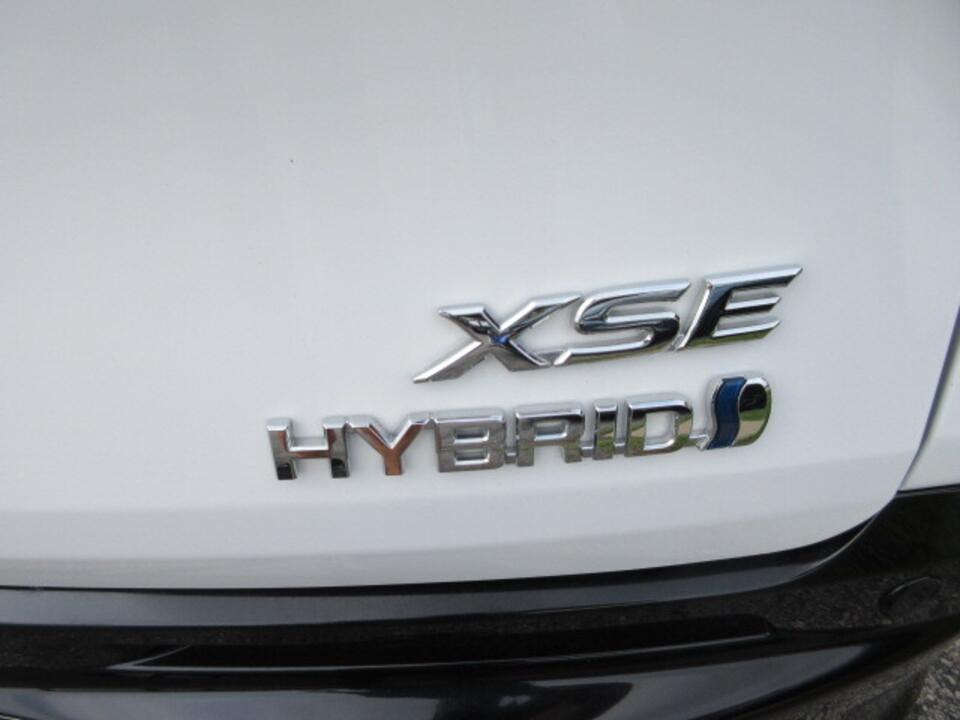 used 2024 Toyota Sienna car, priced at $45,990