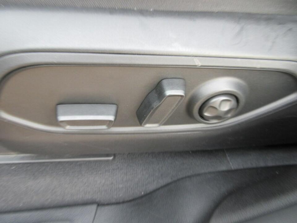 used 2023 Jeep Grand Cherokee car, priced at $33,490