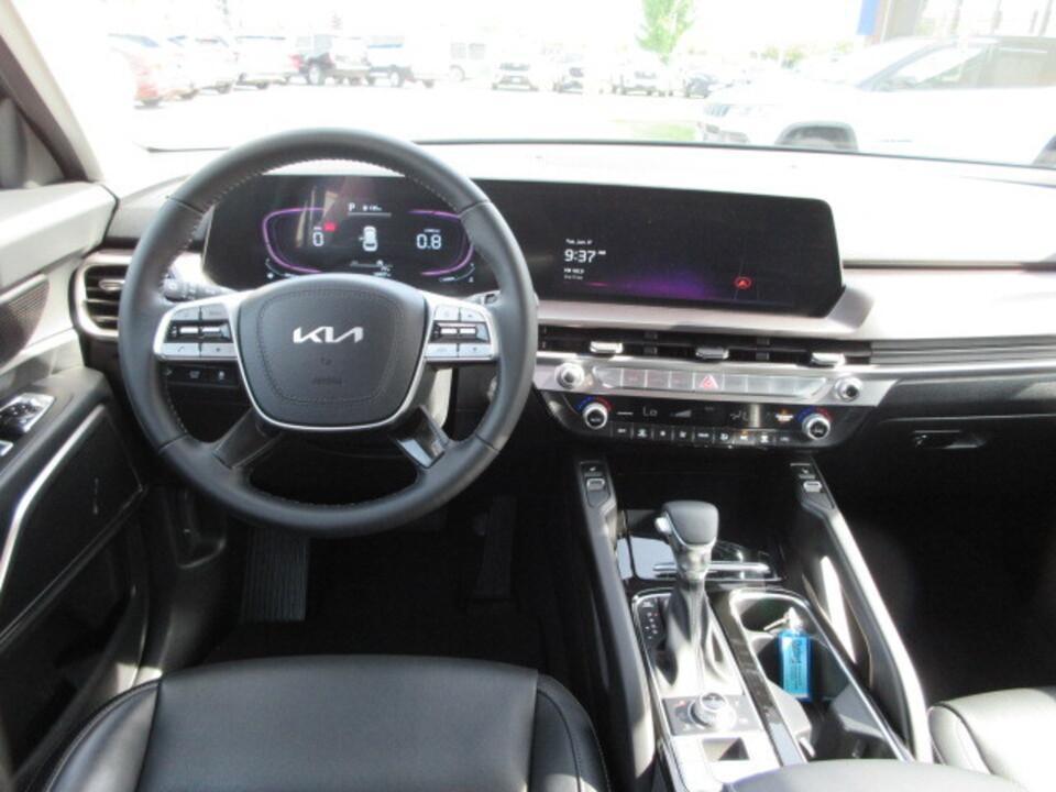 used 2025 Kia Telluride car, priced at $39,990