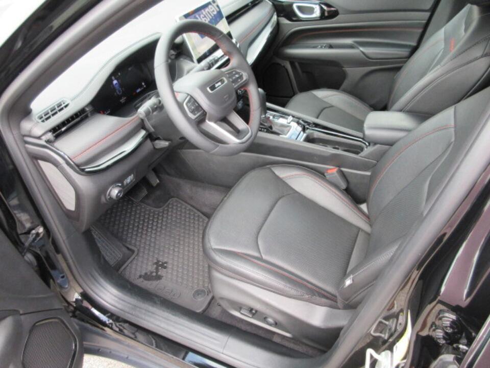 used 2024 Jeep Compass car, priced at $26,990