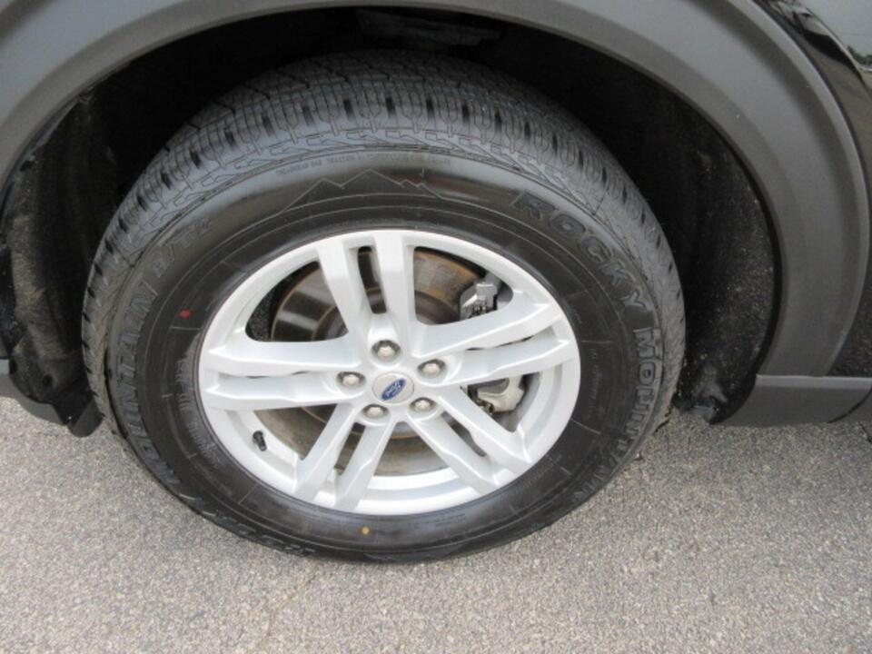 used 2024 Ford Explorer car, priced at $34,990