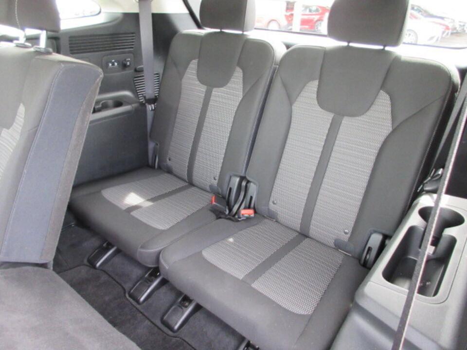 used 2023 Kia Sorento car, priced at $24,488