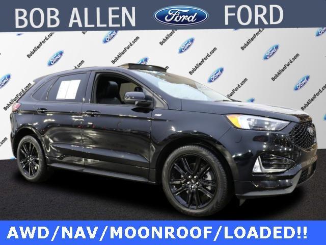 used 2022 Ford Edge car, priced at $30,000