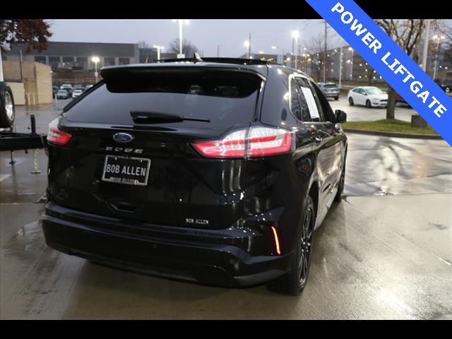 used 2022 Ford Edge car, priced at $30,000