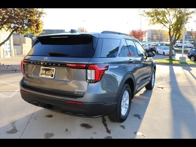 new 2025 Ford Explorer car, priced at $42,350