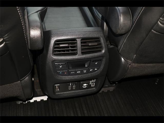 used 2021 Honda Pilot car, priced at $26,820