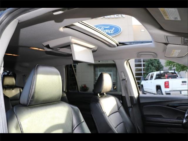 used 2021 Honda Pilot car, priced at $26,820
