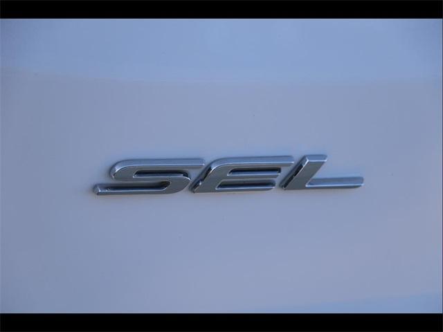 used 2022 Ford Edge car, priced at $25,877