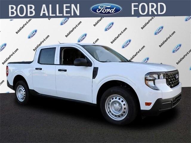 new 2025 Ford Maverick car