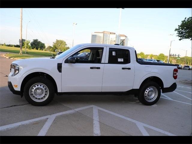 new 2025 Ford Maverick car