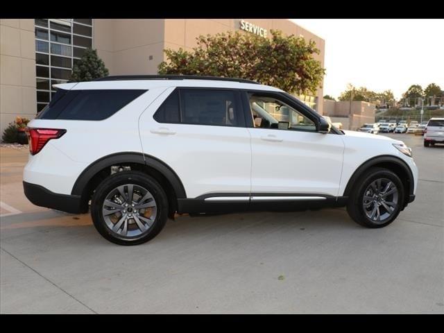 new 2025 Ford Explorer car, priced at $49,595