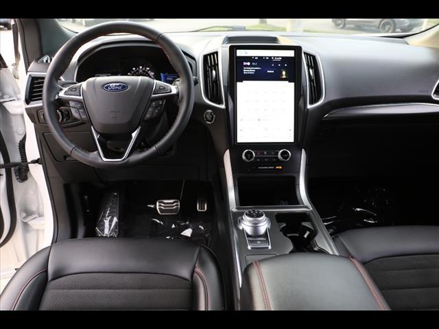 used 2024 Ford Edge car, priced at $33,708