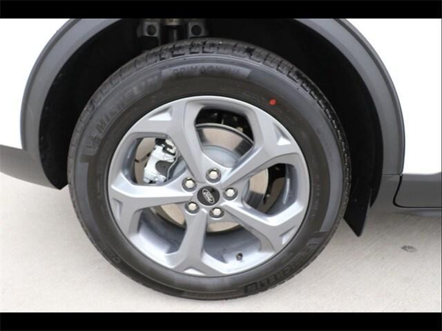 new 2025 Ford Escape car, priced at $33,078