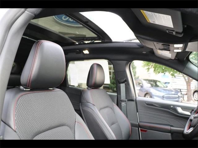 new 2025 Ford Escape car, priced at $35,399