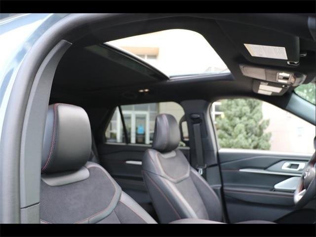 new 2025 Ford Explorer car, priced at $60,680