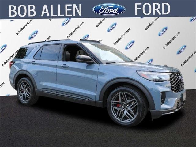new 2025 Ford Explorer car, priced at $60,680
